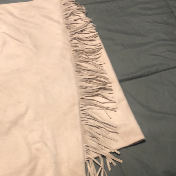 Suede Calvin Klein fringe skirt - Picture 4 of 5